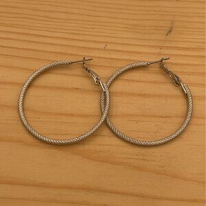 Silver Tone Braided Hoop Earrings Lightweight Womens Jewelry